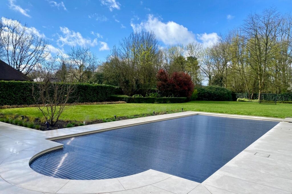 Pool Cover Systems kent sterke start van zwembadseizoen 2025 2